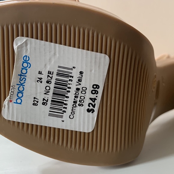 high heels they are new never worn - Picture 3 of 3